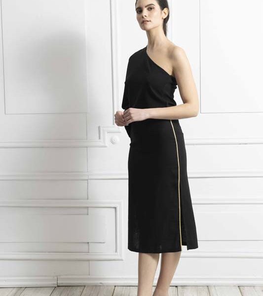 Γυναικεία μπλούζα One shoulder black
