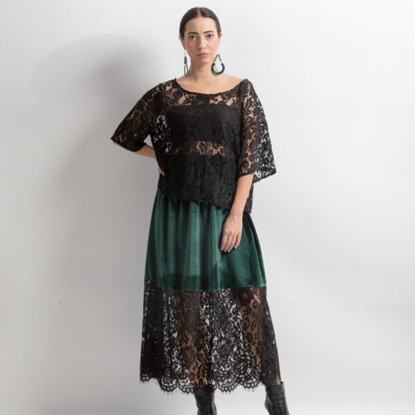 Μαύρη μπλούζα δαντέλα